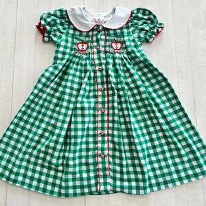 Shrimp and Grits Kids Apple Smocked Dress Size 3T Green White and Red